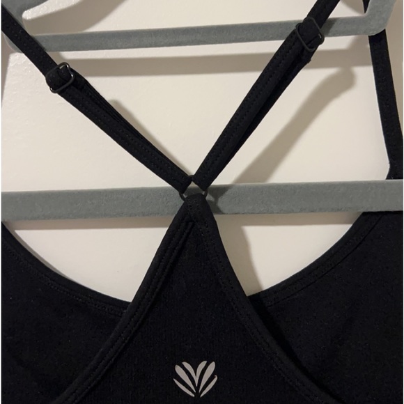 Tank top - Picture 3 of 3